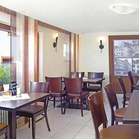 酒店 Alt Cues 贝恩卡斯特尔-屈斯