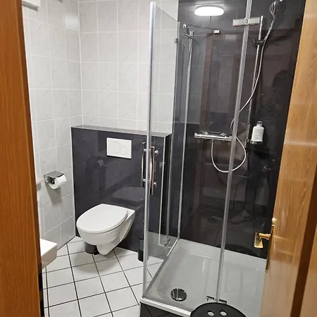 מלון Alt Cues 3*