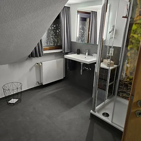 Alt Cues Szálloda 3*